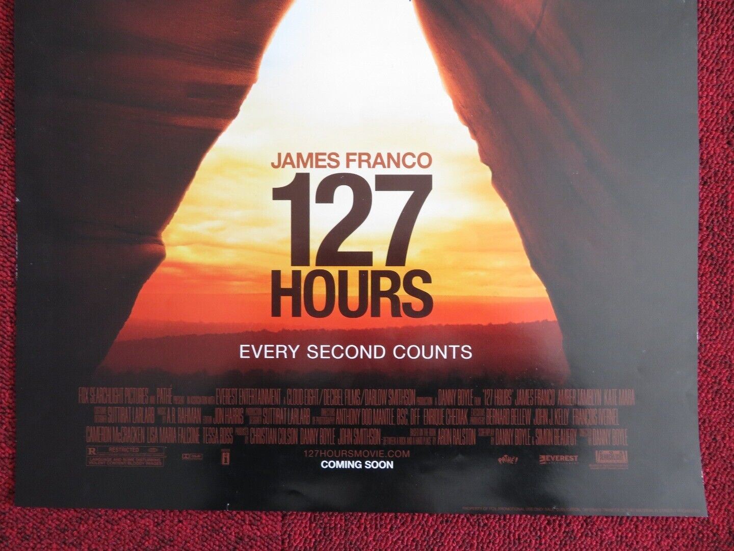 127 HOURS U.S MINI (20"x 13.5") POSTER JAMES FRANCO DANNY BOYLE 2010 - Rendezvous Cinema