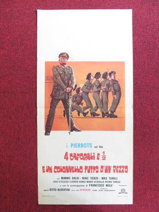 4 CAPORALI E 1/2 E UN COLONNELLO TUTTO D'UN PEZZO ITALIAN LOCANDINA POSTER 1973 - Rendezvous Cinema