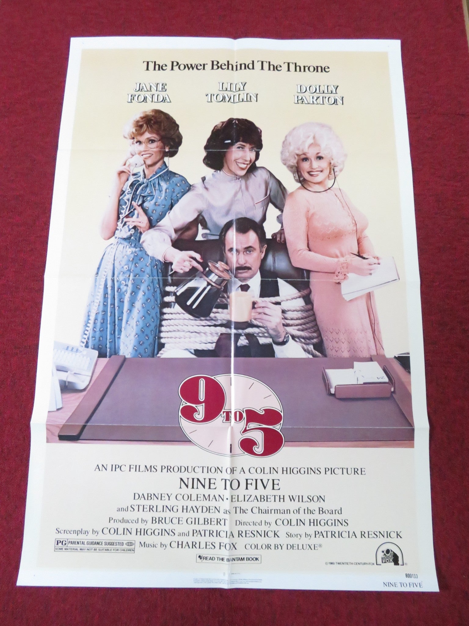 9 TO 5 FOLDED US ONE SHEET POSTER DOLLY PARTON JANE FONDA 1980 - Rendezvous Cinema