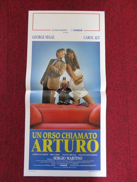 A BEAR NAMED ARTHUR ITALIAN LOCANDINA POSTER GEORGE SEGAL CAROL ALT 1992 - Rendezvous Cinema