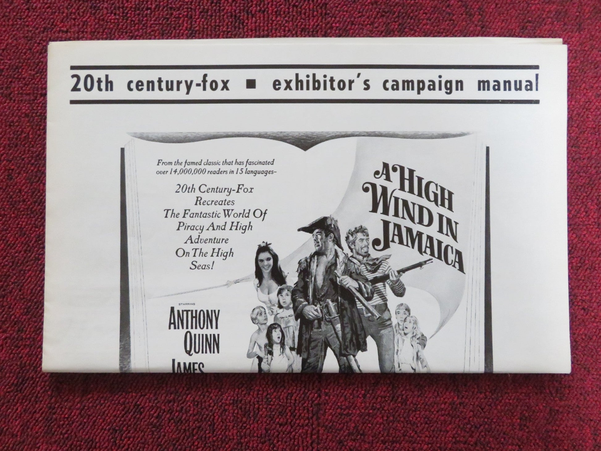 A HIGH WIND IN JAMAICA UNCUT FOLDED PRESS BOOK ANTHONY QUINN JAMES COBURN 1965 - Rendezvous Cinema