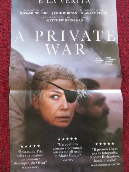 A PRIVATE WAR ITALIAN LOCANDINA POSTER ROSAMUND PIKE JAMIE DORNAN 2018 - Rendezvous Cinema