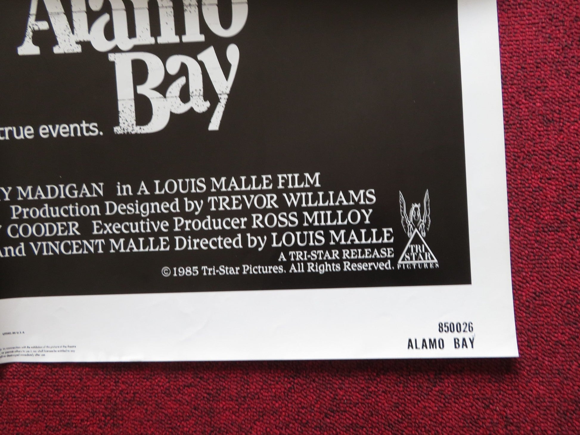 ALAMO BAY FOLDED US ONE SHEET POSTER ED HARRIS AMY MADIGAN 1985 - Rendezvous Cinema