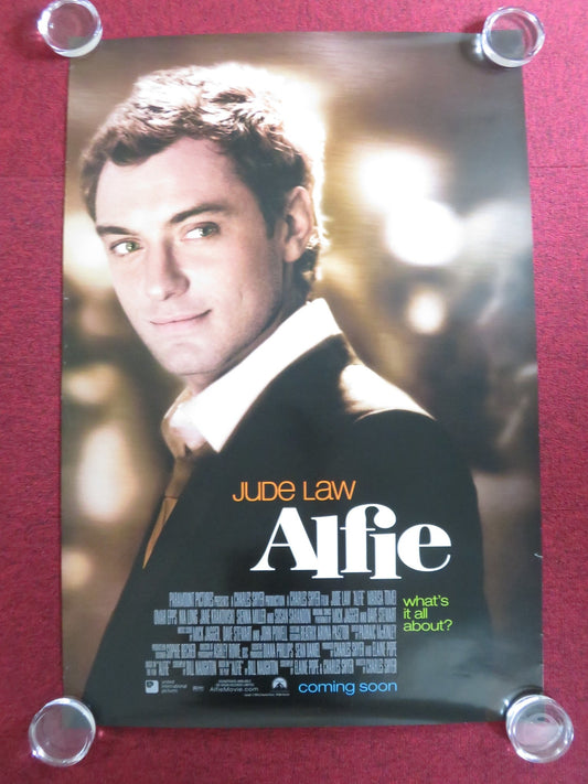 ALFIE US ONE SHEET ROLLED POSTER JUDE LAW MARISA TOMEI 2004 - Rendezvous Cinema