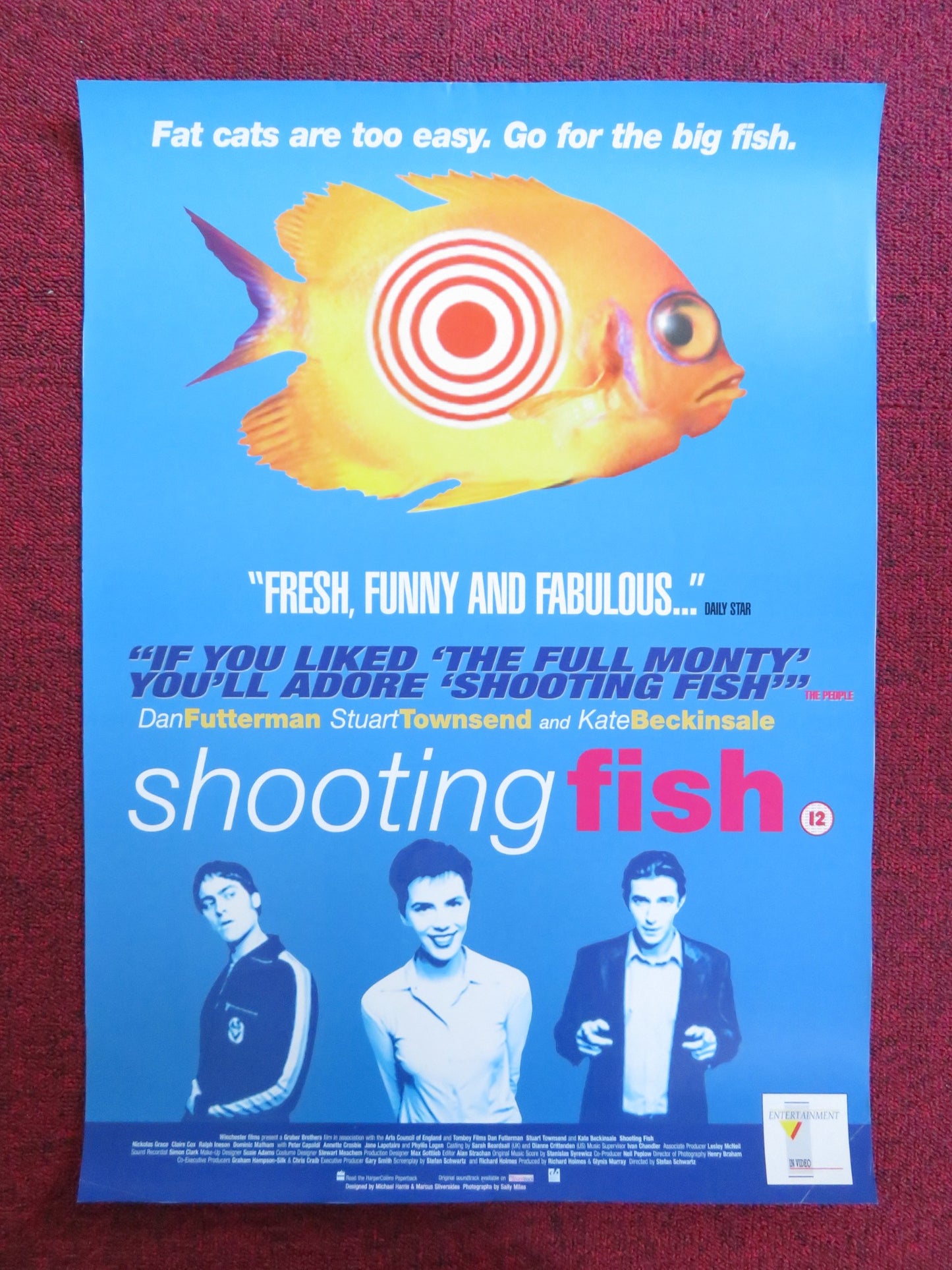 SHOOTING FISH VHS VIDEO POSTER DAN FUTTERMAN STUART TOWNSEND 1997