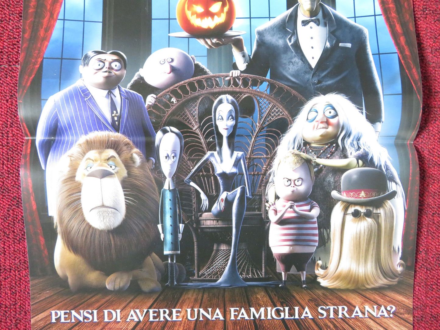 THE ADDAMS FAMILY ITALIAN LOCANDINA POSTER OSCAR ISAAC CHARLIZE THERON 2019