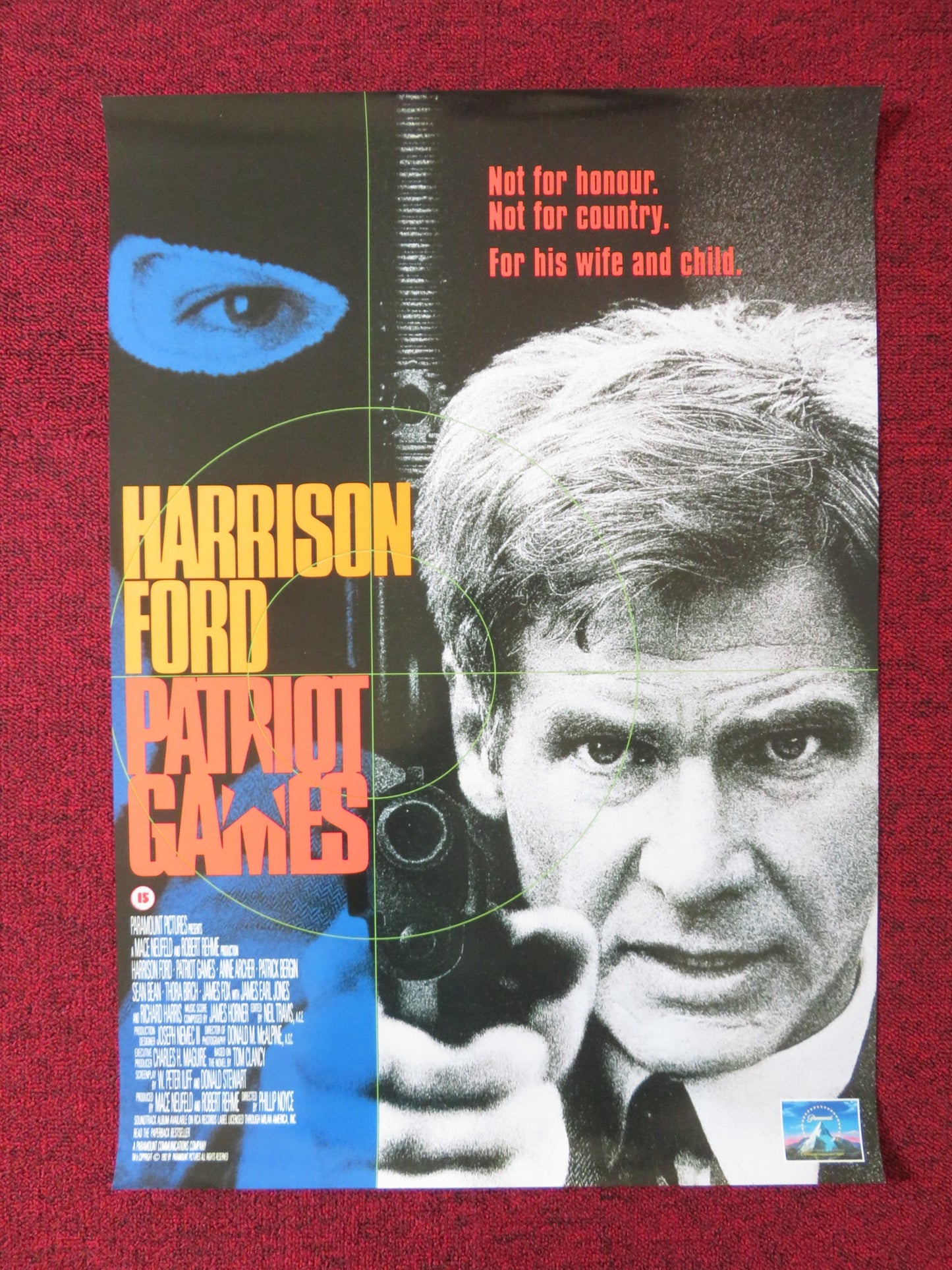 PATRIOT GAMES VHS VIDEO POSTER HARRISON FORD SEAN BEAN 1992