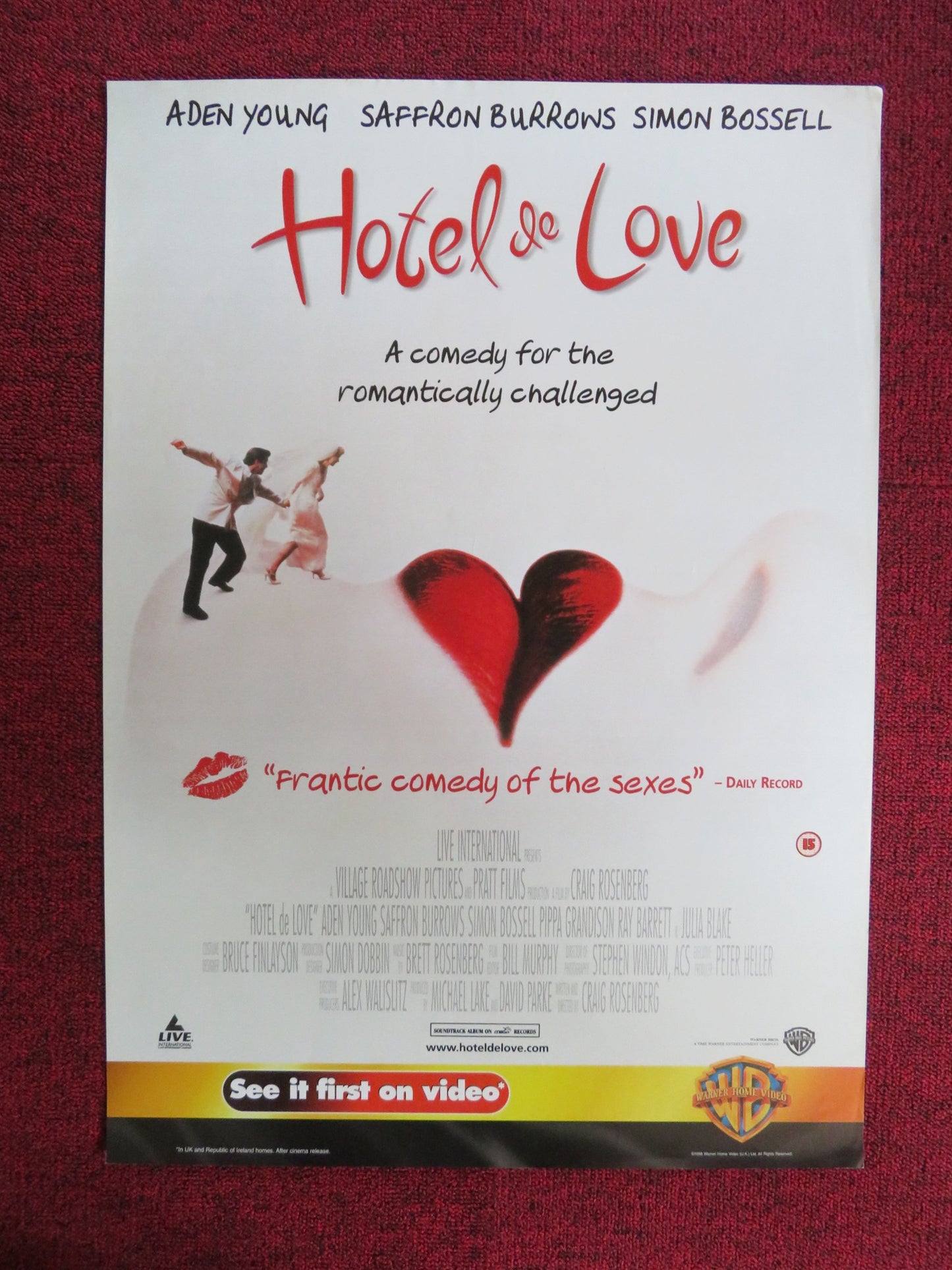 HOTEL DE LOVE VHS VIDEO POSTER ADEN YOUNG SAFFRON BURROWS 1996