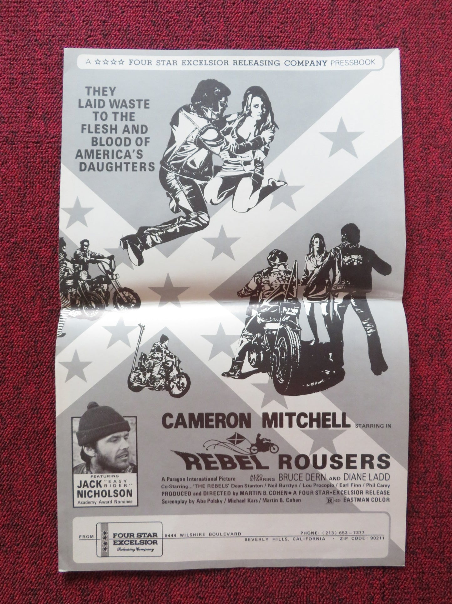 THE REBEL ROUSERS UNCUT PRESS BOOK FOLDED JACK NICHOLSON CAMERON MITCHELL 1970