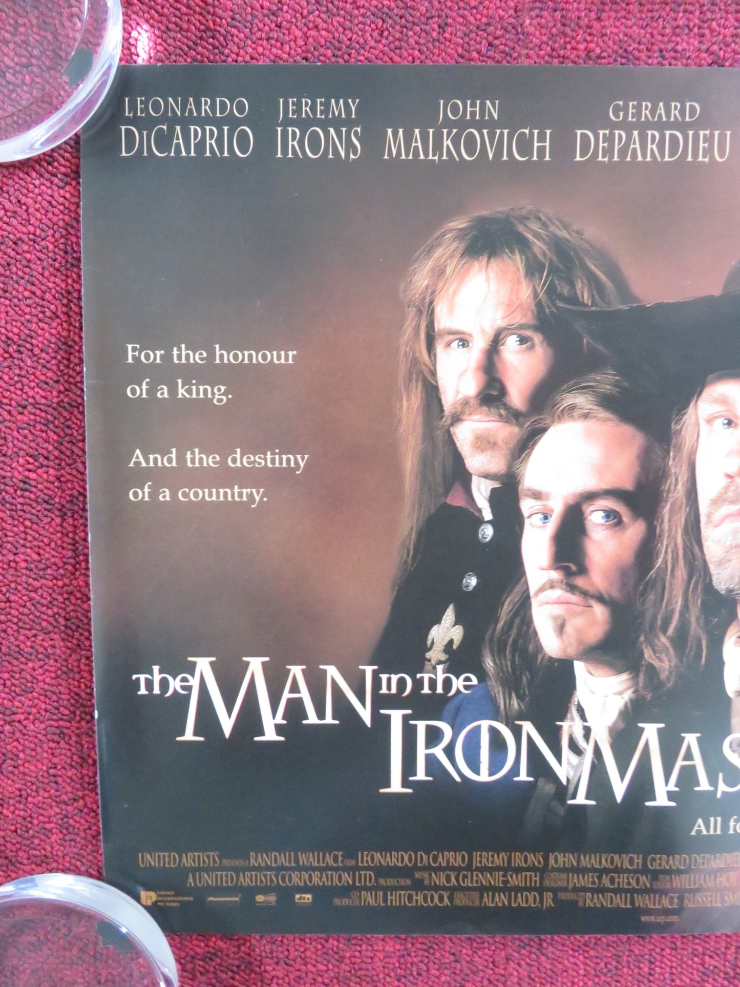 THE MAN IN THE IRON MASK UK MINI QUAD POSTER LEONARDO DI CAPRIO J. IRONS 1998