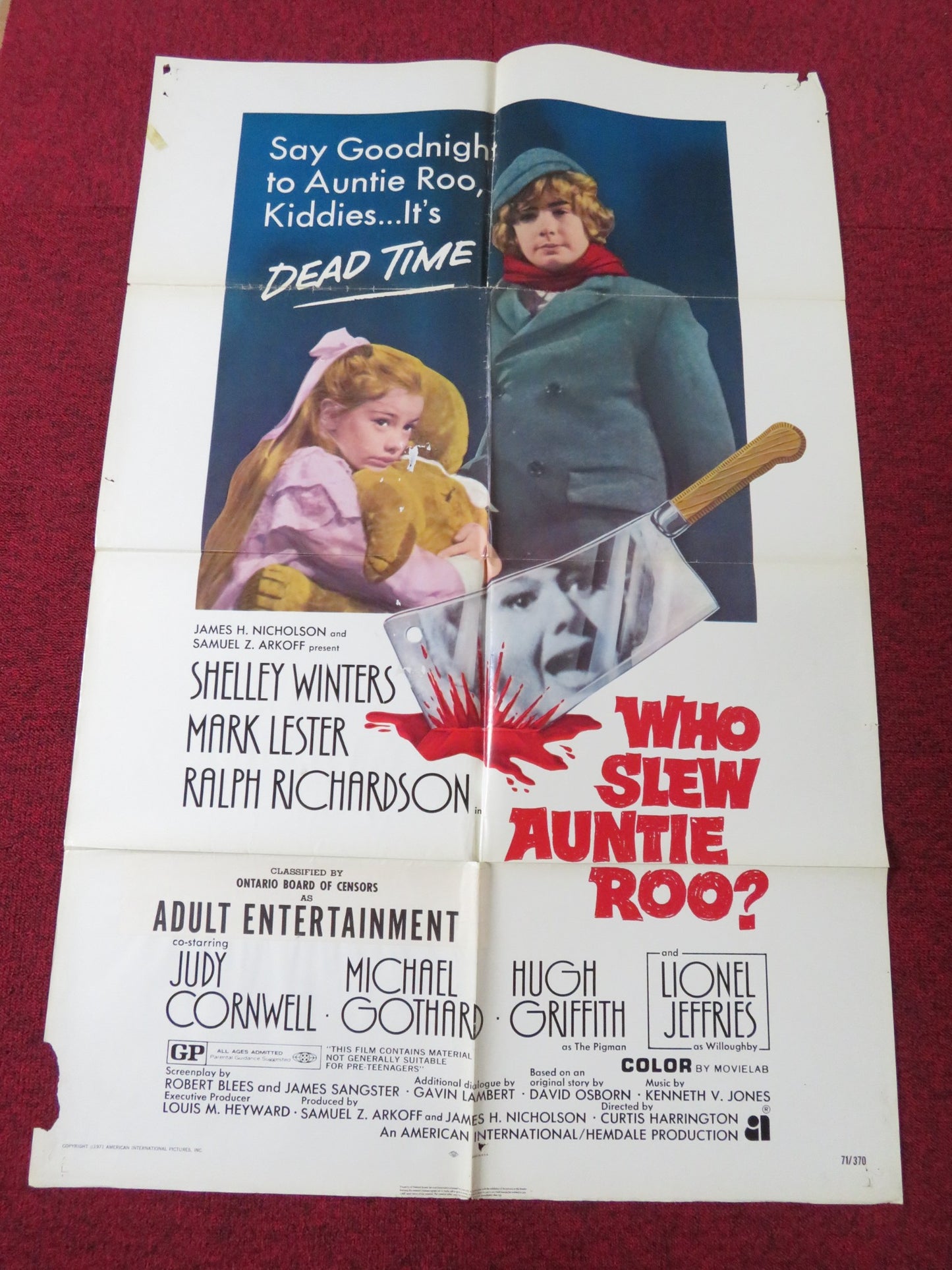 WHO SLEW AUNTIE ROO? FOLDED US ONE SHEET POSTER SHELLEY WINTERS MARK LESTER 1971