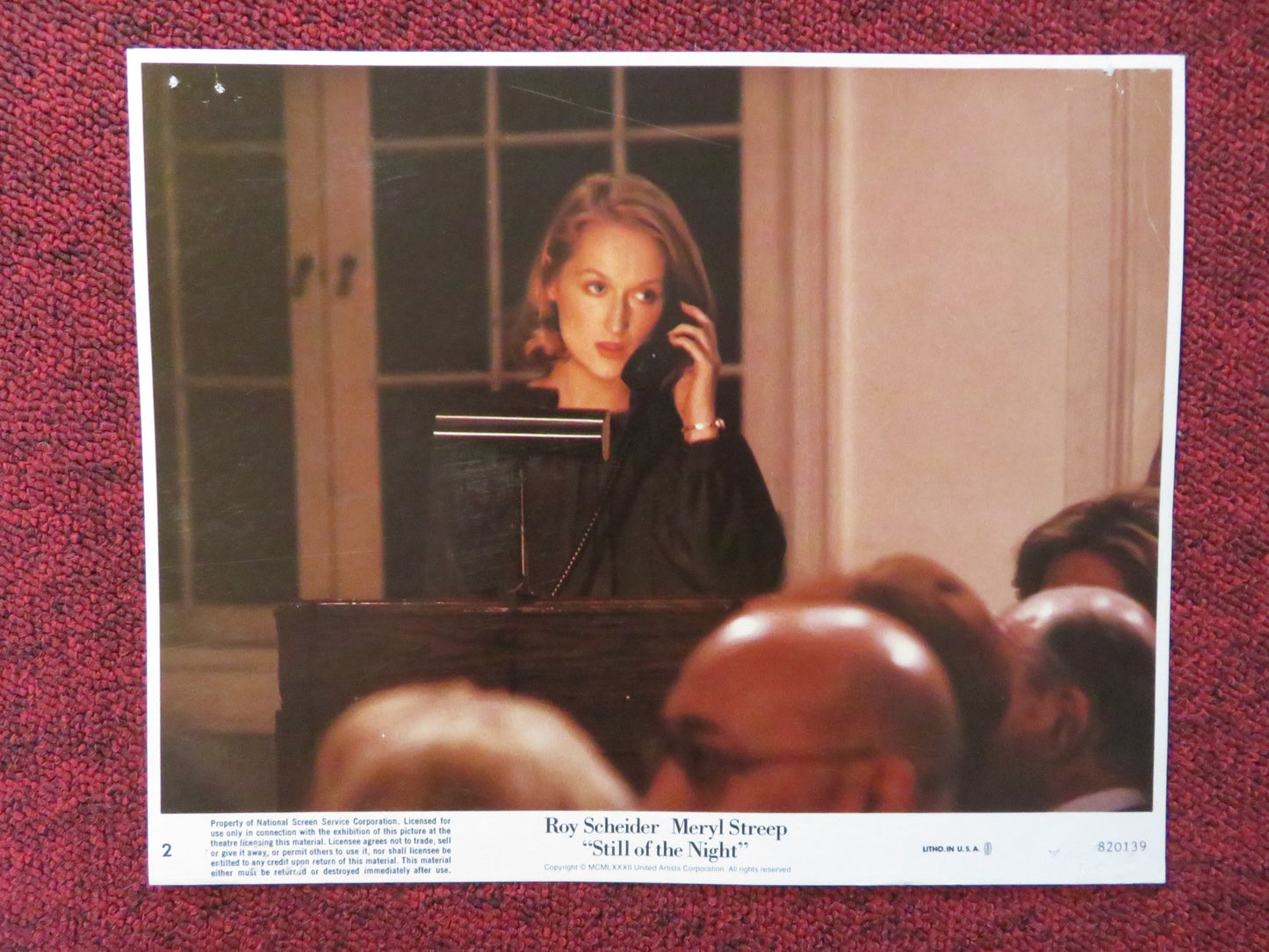 STILL OF THE NIGHT - 2 LOBBY CARD MERYL STREEP ROY SCHEIDER 1982