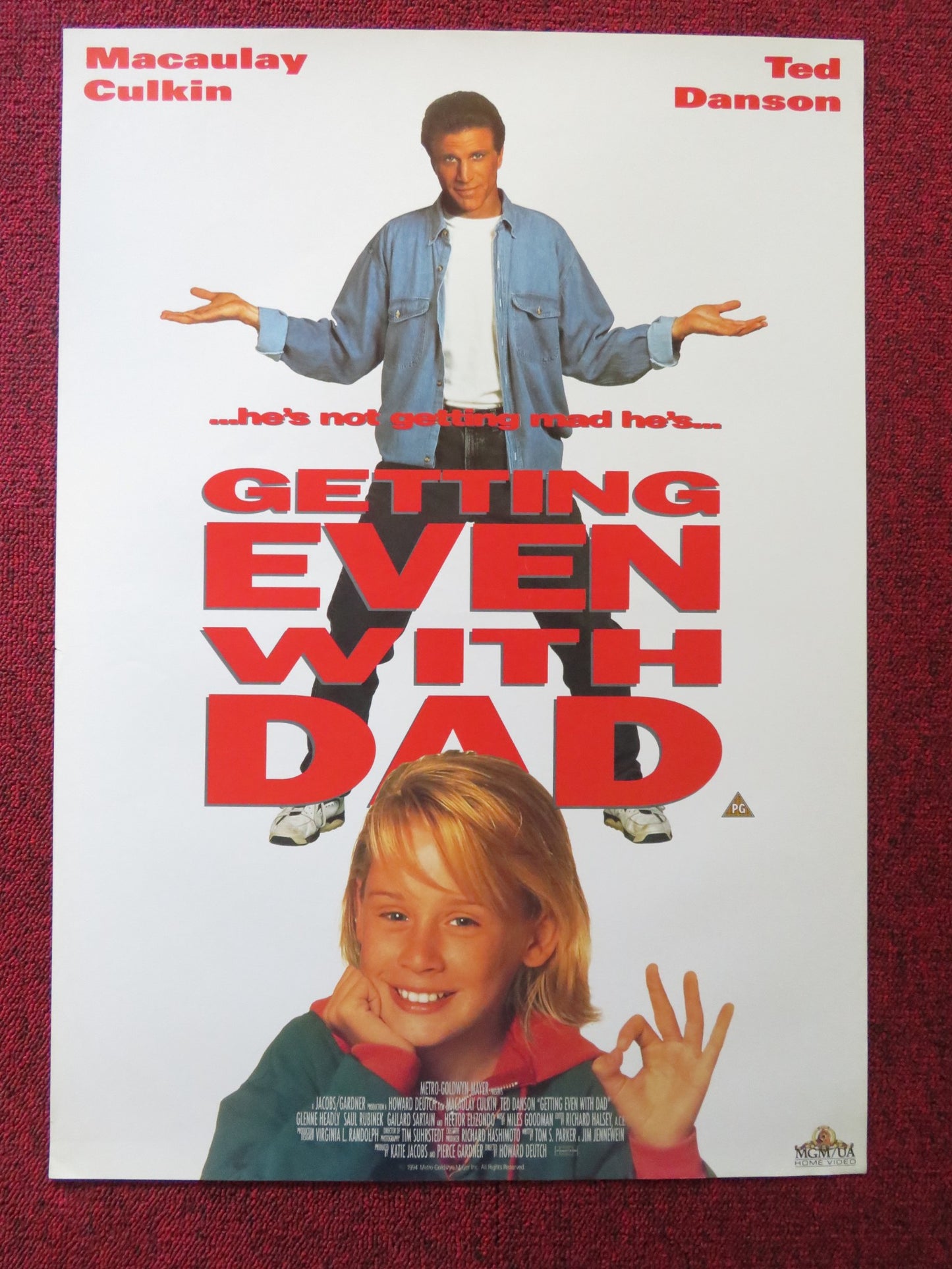 GETTING EVEN WITH DAD VHS VIDEO POSTER MACAULAY CULKIN TED DANSON 1994