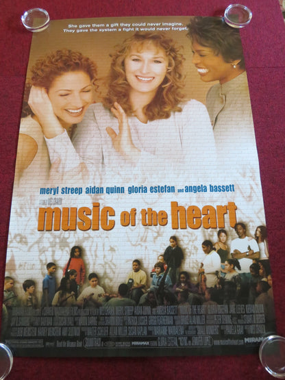 MUSIC OF THE HEART US ONE SHEET ROLLED POSTER MERYL STREEP ANGELA BASSETT 1999