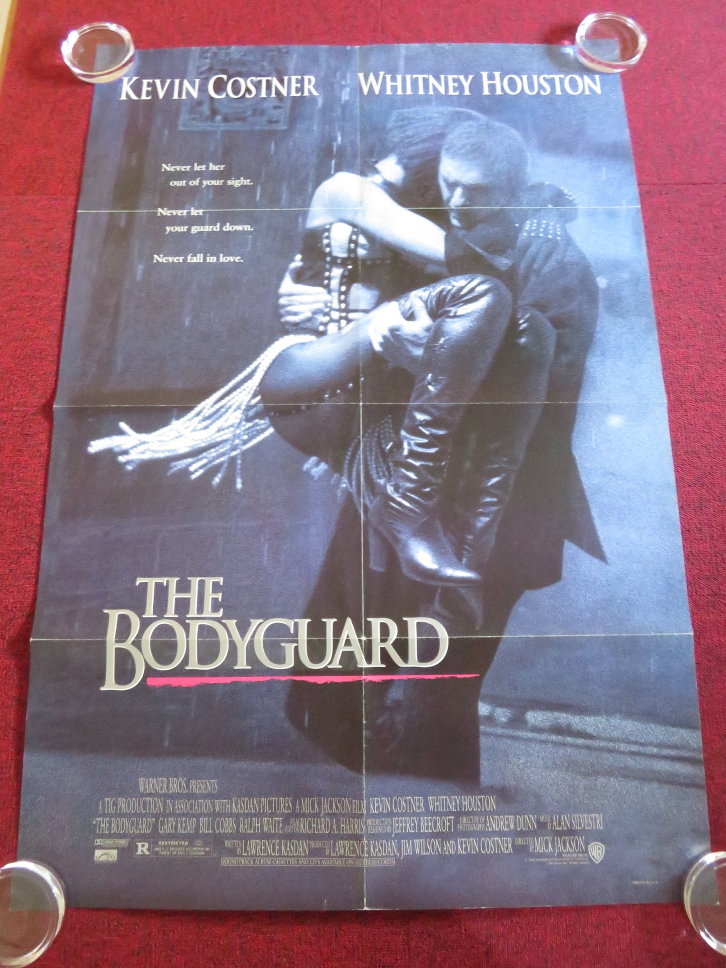 THE BODYGUARD US ONE SHEET ROLLED POSTER WHITNEY HOUSTON KEVIN COSTNER 1992