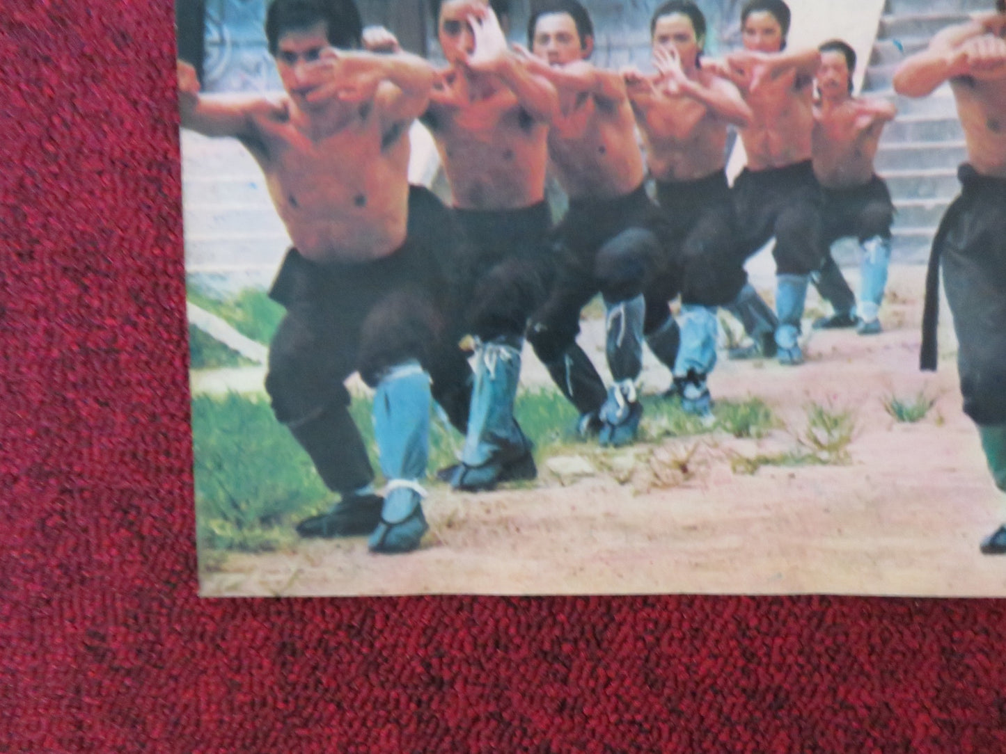 SHAOLIN TEMPLE - A ITALIAN FOTOBUSTA POSTER ALEXANDER SENG NORAL WALL 1978