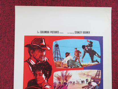 OKLAHOMA CRUDE ITALIAN LOCANDINA POSTER GEORGE C. SCOTT FAYE DUNAWAY 1973