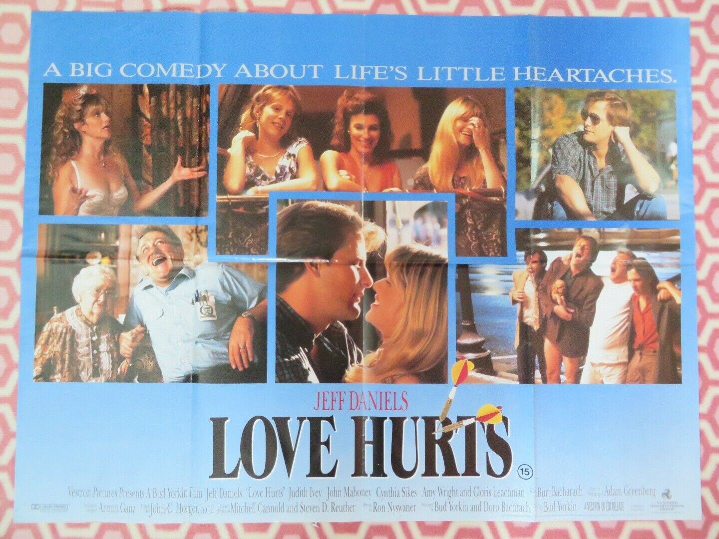 LOVE HURTS BRITISH QUAD (30"x 40") POSTER JEFF DANIELS SYNTHIA SIKES 1990