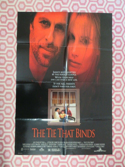 THE TIE THAT BINDS US ONE SHEET (27" x 41") POSTER DARYL HAN NAH WESLEY STRICK