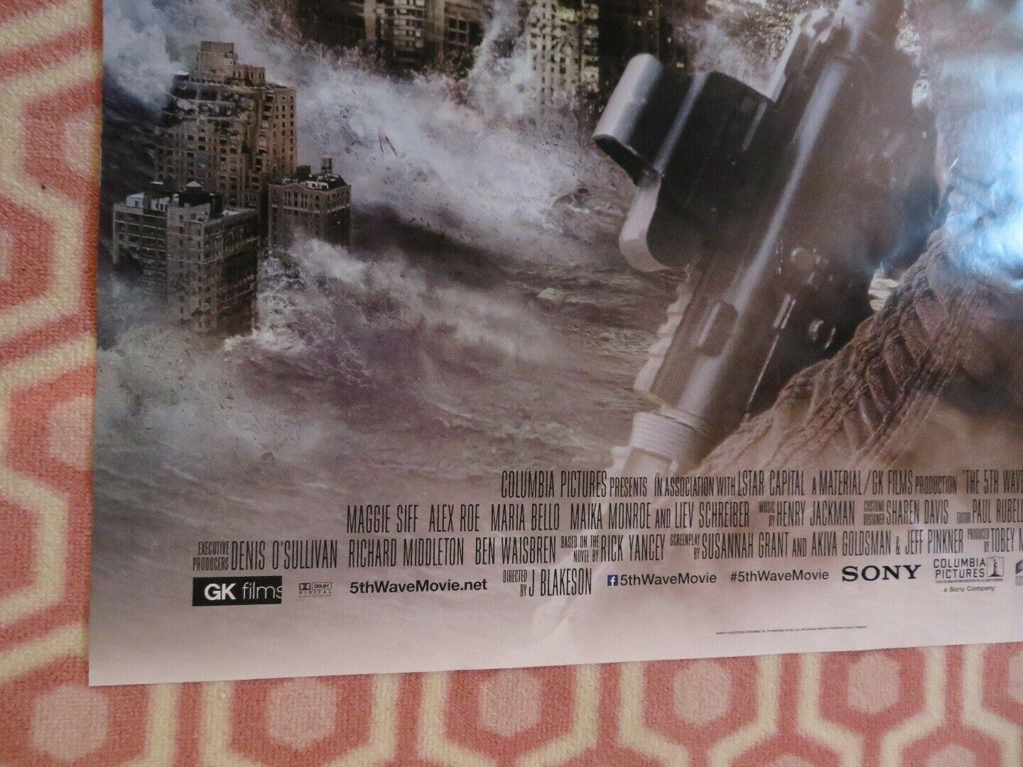 THE 5TH WAVE UK ONE SHEET (27"x 41") ROLLED POSTER CHLOE GRACE LIEV SCHREIBER