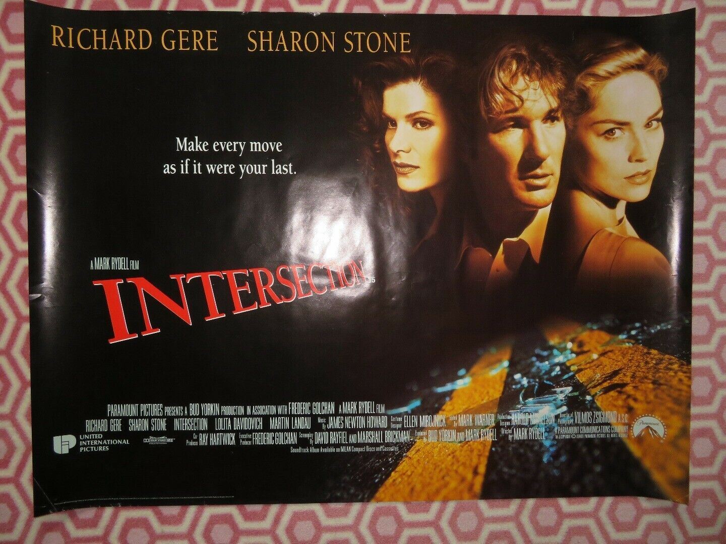 INTERSECTION QUAD (30"x 40") ROLLED POSTER RICHARD GERE SHARON STONE 1994