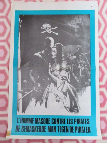 L'HOMME MASQUE CONTRE LES PIRATES BELGIUM (21"x 14") POSTER Gustavo Rojo 1962