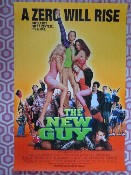 THE NEW GUY US ONE SHEET  ROLLED POSTER DJ QUALLS  ELIZA DUSHKU 2002