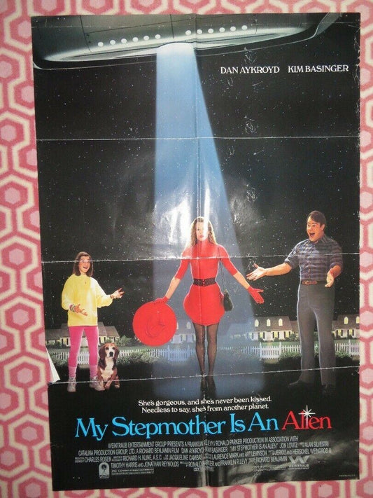 MY STEPMOTHER IS AN ALIEN US ONE SHEET POSTER DAN AYKROD KIM BASINGER