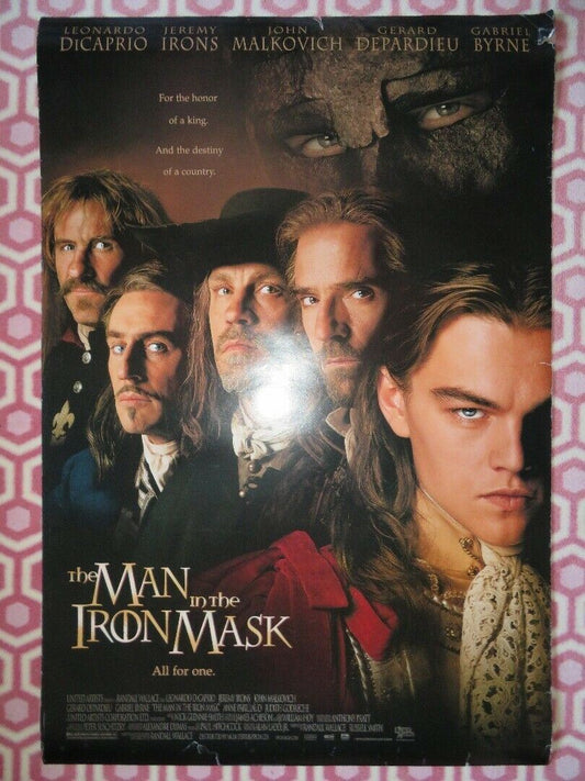 THE MAN IN THE IRON MASK US ONE SHEET  ROLLED POSTER LEONARDO DICAPRIO