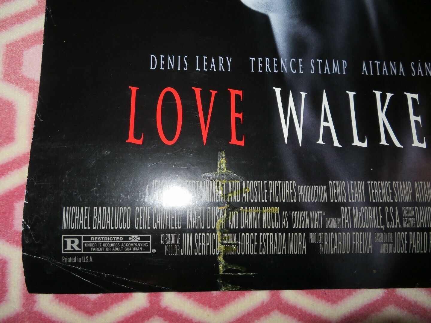 LOVE WALKED IN US ONE SHEET ROLLED POSTER DENIS LEARY TERENCE STAMP