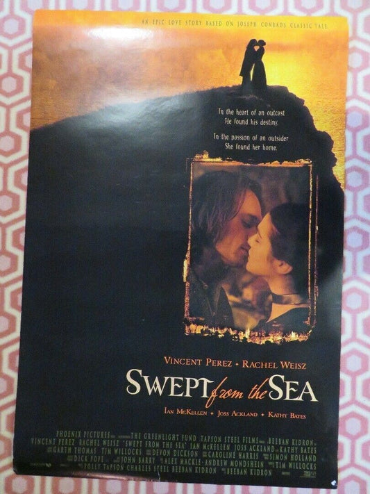 SWEPT FROM THE SEA US ONE SHEET ROLLED POSTER VINCENT PEREZ 1997