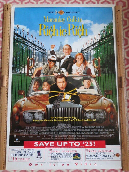 RICHIE RICH VHS VIDEO US ONE SHEET ROLLED POSTER MACAULAY CULKIN 1994