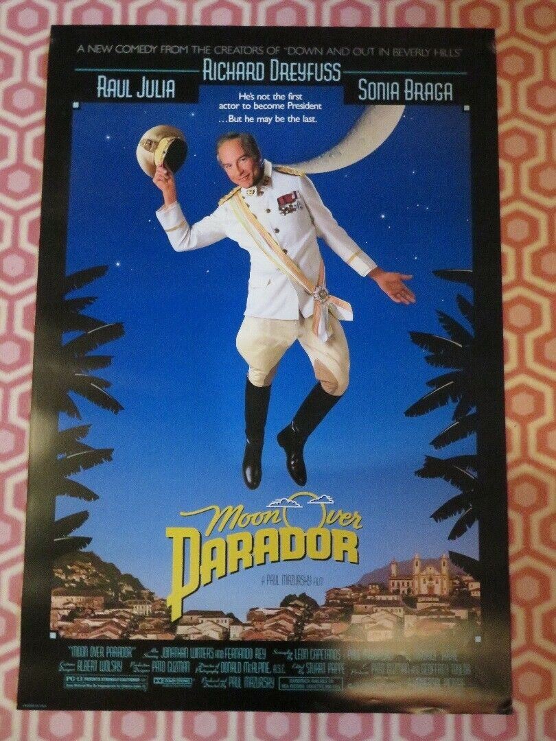 MOON OVER PARADOR US ONE SHEET ROLLED POSTER RICHARD DREYFUSS 1988