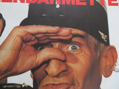 LE GENDARME ET LES GENDARMETTES FRENCH (30"X 22.5") ROLLED POSTER 1982