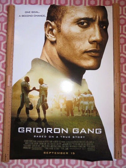 GRIDIRON GANG  US ROLLED POSTERDWAYNE JOHNSON XZIBIT 2006