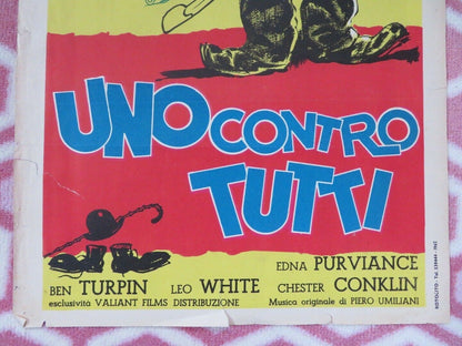 UNO CONTRO TUTTI / ONE AGAINST ALL ITALIAN LOCANDINA (27.5"x 13") POSTER 1962