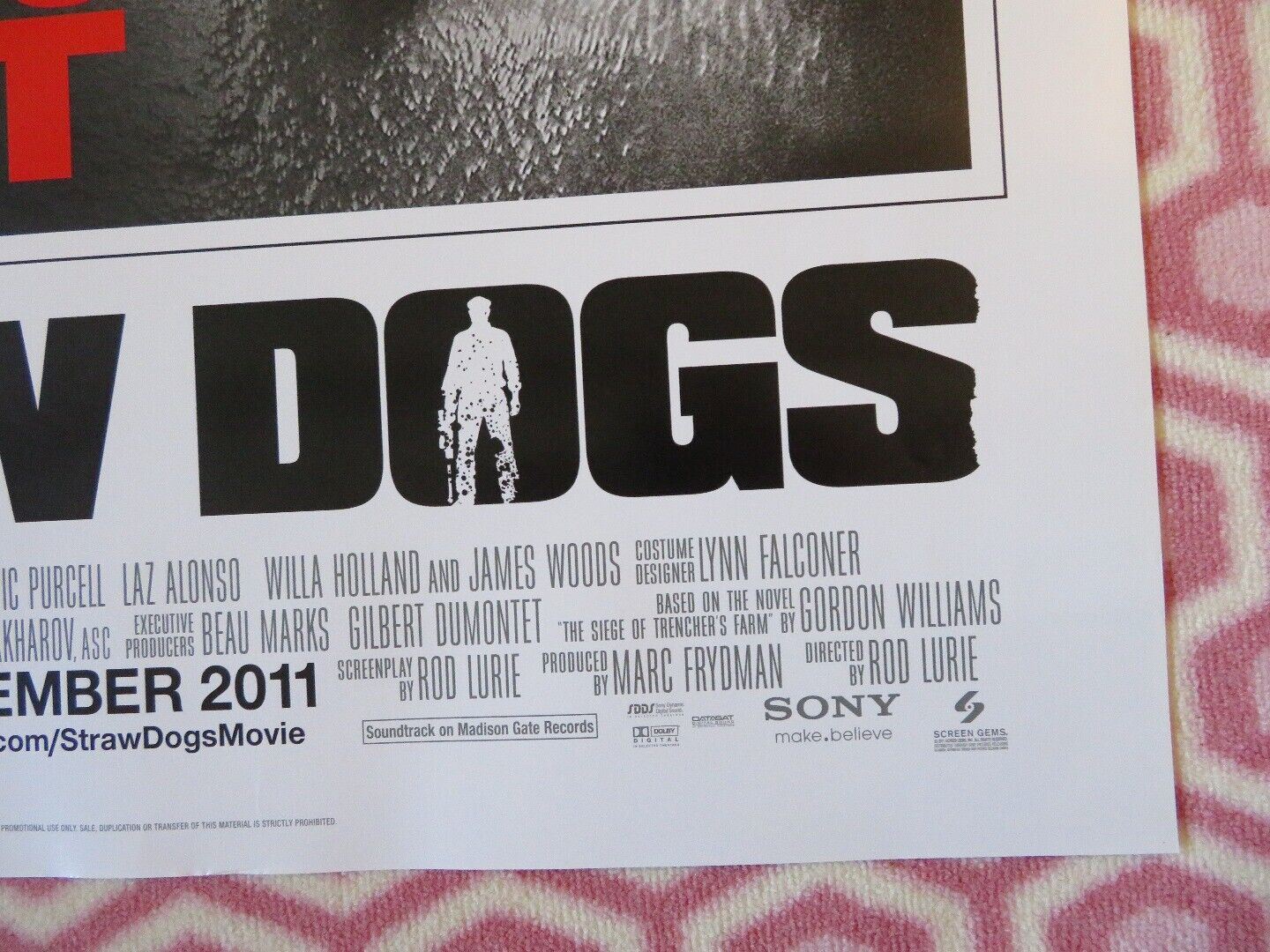 STRAW DOGS  US ONE SHEET ROLLED POSTER JAMES MARSDEN JAMES WOOD 2011