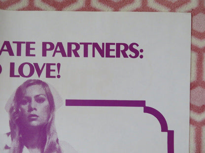 SEX CLINIC GIRLS FOLDED US ONE SHEET POSTER VERONICA CLAIRE ERIKA INGERS 1974