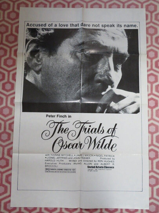 THE TRIALS OF OSCAR WILDE FOLDED US ONE SHEET POSTER PETER FINCH 1981