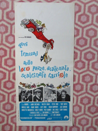 THOSE DARING MEN AND THEIR JAUNTY.. ITALIAN LOCANDINA (27.5"x13")  POSTER 1969