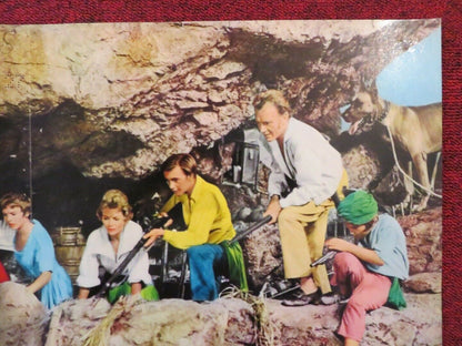 SWISS FAMILY ROBINSON - B ITALIAN FOTOBUSTA POSTER DISNEY JOHN MILLS 1962