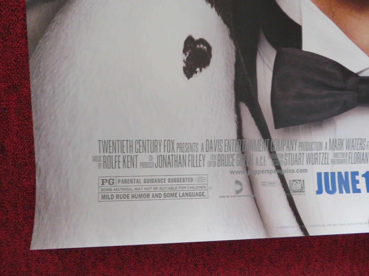 MR POPPERS PENGUINS US ONE SHEET ROLLED POSTER JIM CARREY CARLA GUGINO 2011