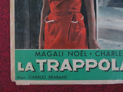 LA TRAPPOLA SI CHIUDE / NO ESCAPE ITALIAN FOTOBUSTA POSTER RAF VALLONE 1958