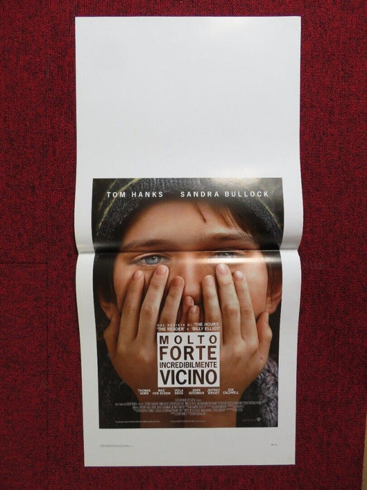 EXTREMELY LOUD AND INCREDIBLY CLOSE ITALIAN LOCANDINA (27.5"x13") POSTER 2011