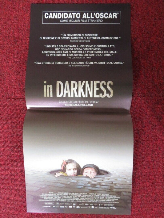 IN DARKNESS ITALIAN LOCANDINA (26.5"x12.5") POSTER ROBERT WIECKIEWICZ 2011