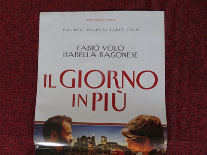 IL GIORNO IN PIU / one day more ITALIAN LOCANDINA (27"x12.5") POSTER 2011