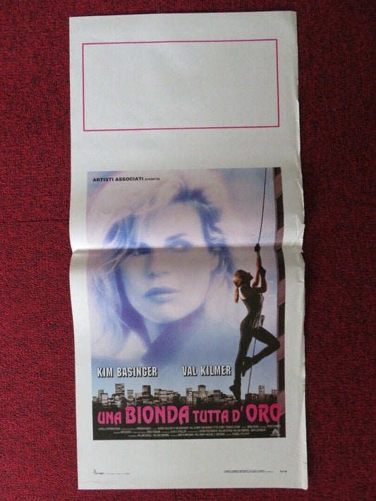 UNA BIONDA TUTTA D'ORO ITALIAN LOCANDINA (27.5"x13") POSTER KIM BASINGER 1993