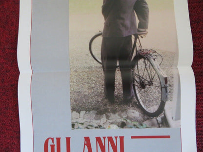 GLI ANNI DI CORSA  ITALIAN LOCANDINA (27.5"x13") POSTER MICHEL AUMONT 1988