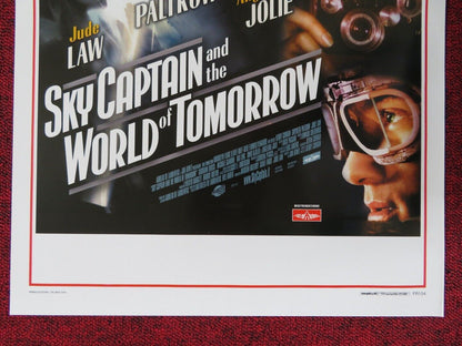 SKY CAPTAIN AND THE WORLD OF TOMORROW ITALIAN LOCANDINA (27.5"x13") POSTER 2004