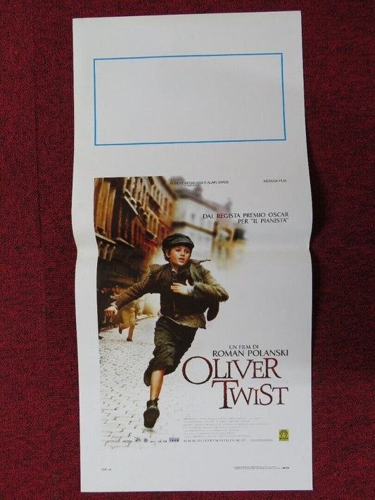 OLIVER TWIST  ITALIAN LOCANDINA (27.5"x13") POSTER BARNEY CLARK BEN KINGSLEY '05